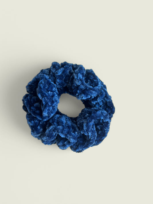 Donkerblauwe scrunchie met glitters