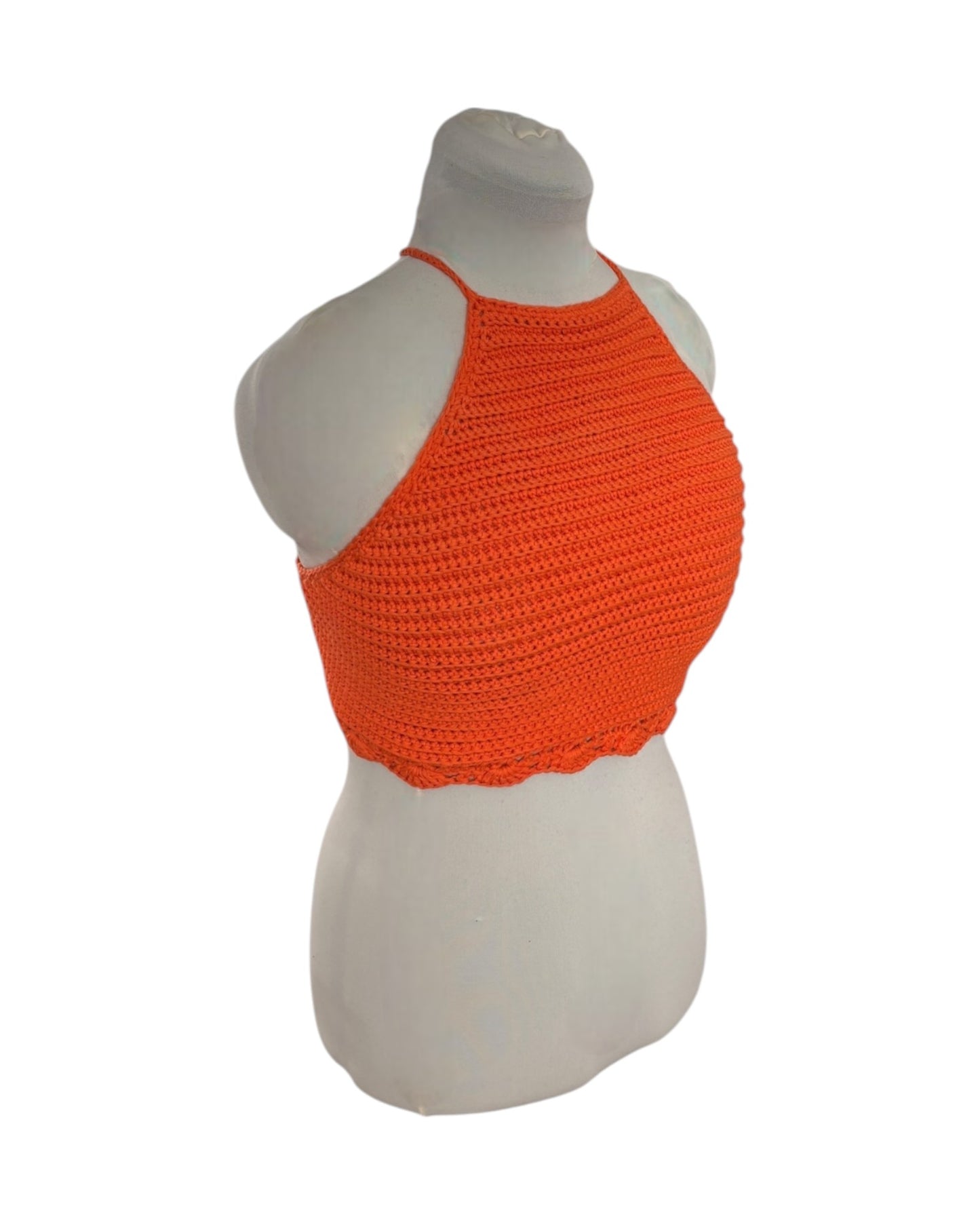 Gehaakte oranje halter-top - handgemaakte crop-top met geribbelde structuur en schelpenrand - maat L