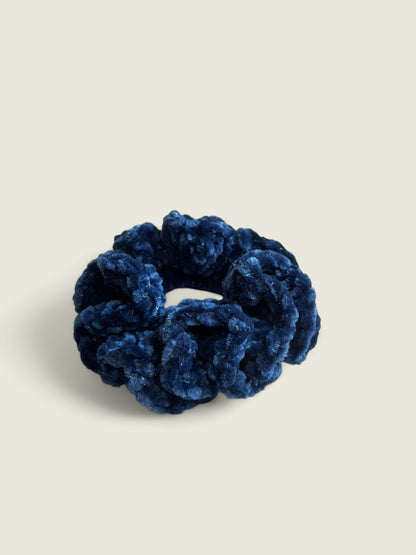 Donkerblauwe scrunchie met glitters