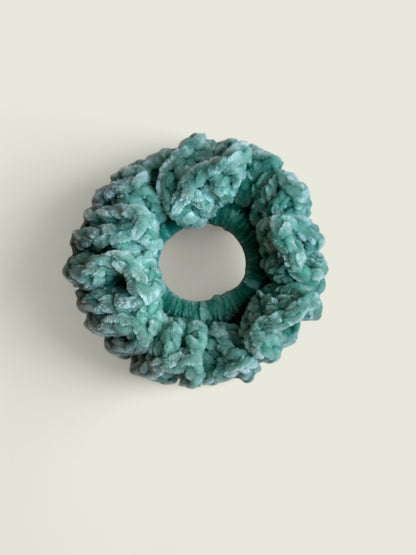 Mintgroene velvet scrunchie