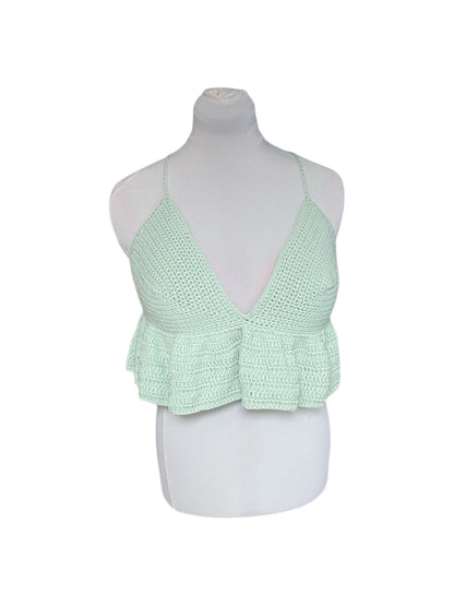 Gehaakte lichtgroene crop-top/bralette van 100% katoen – handgemaakte festival top met speelse ruches – maat L