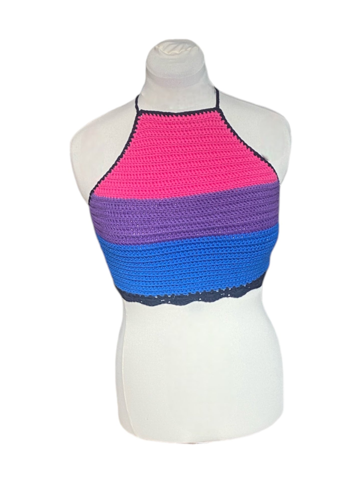 Gehaakte bi-pride halter-top - handgemaakte crop-top met geribbelde structuur en schelpenrand - maat L