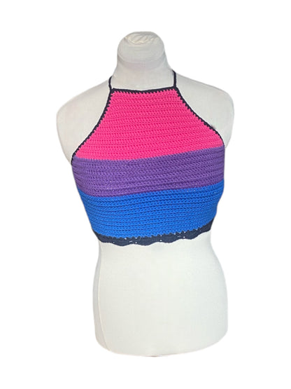 Gehaakte bi-pride halter-top - handgemaakte crop-top met geribbelde structuur en schelpenrand - maat L