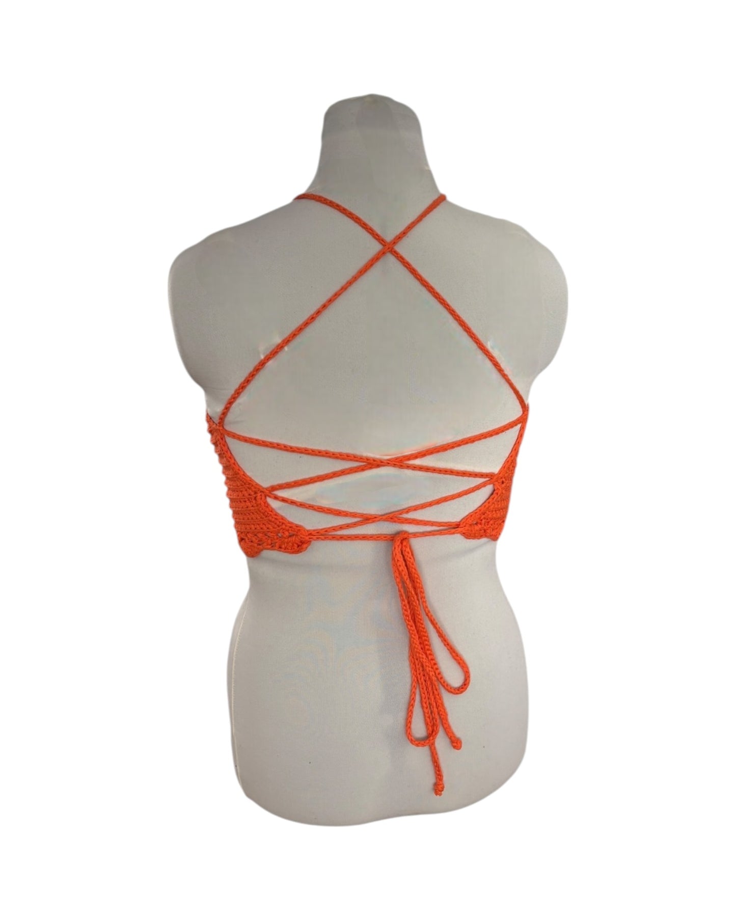 Gehaakte oranje halter-top - handgemaakte crop-top met geribbelde structuur en schelpenrand - maat L